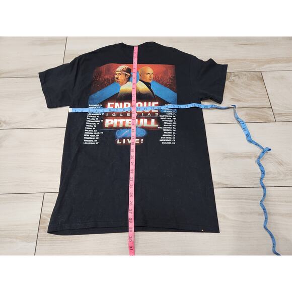 vtg Adult Enrique Iglesias & Pitbull Concert Tour T Shirt Medium Double Sided - Picture 4 of 4
